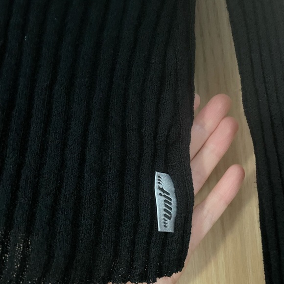 Unif long sleeve Tish top - Picture 4 of 5